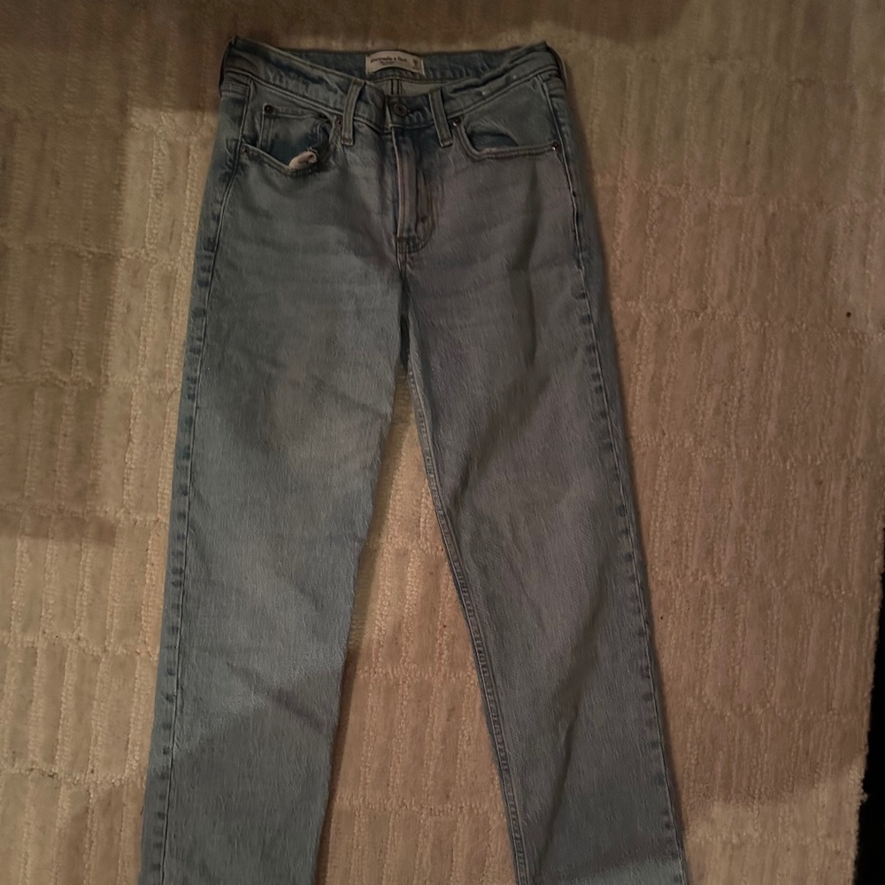 Abercrombie women jeans
